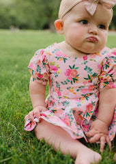 Skirted Leo in Peach Bouquet