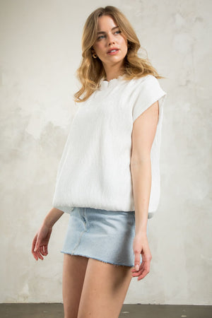 Sleeveless textured top