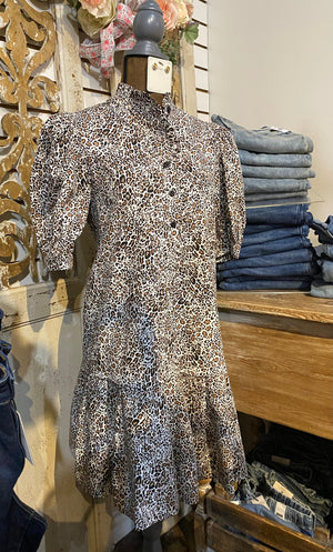 Leopard pleated dress