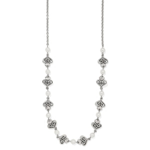 Alcazar pearl necklace