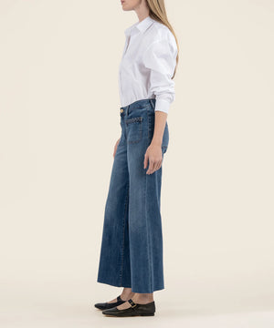 Meg HR branded pocket wide leg jean