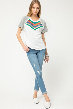 WHITE TOP W/CROCHET COLLAR